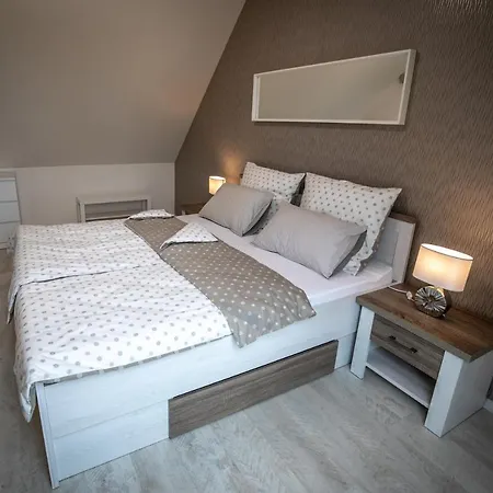 Pihe Apartmán *